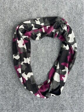 NWT Michael Kors Infinity Scarf Camo Pink Gray